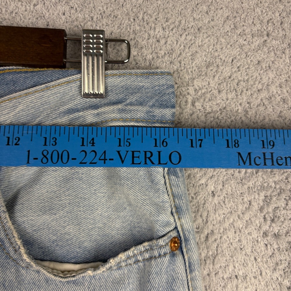Levis Jeans Mens 34x36 Blue 550 Relaxed Fit Tapered Leg Light Wash Denim Faded - Picture 8 of 9